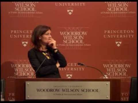 Ngaire Woods - "Why Question Global Governance in the 21st Century?" Ngaire Woods - "Why Question Global Governance in the 21st Century?"