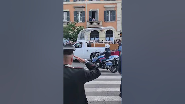 Pope Francis' coffin heading to Basilica of Saint Mary Major, Rome #popefrancis