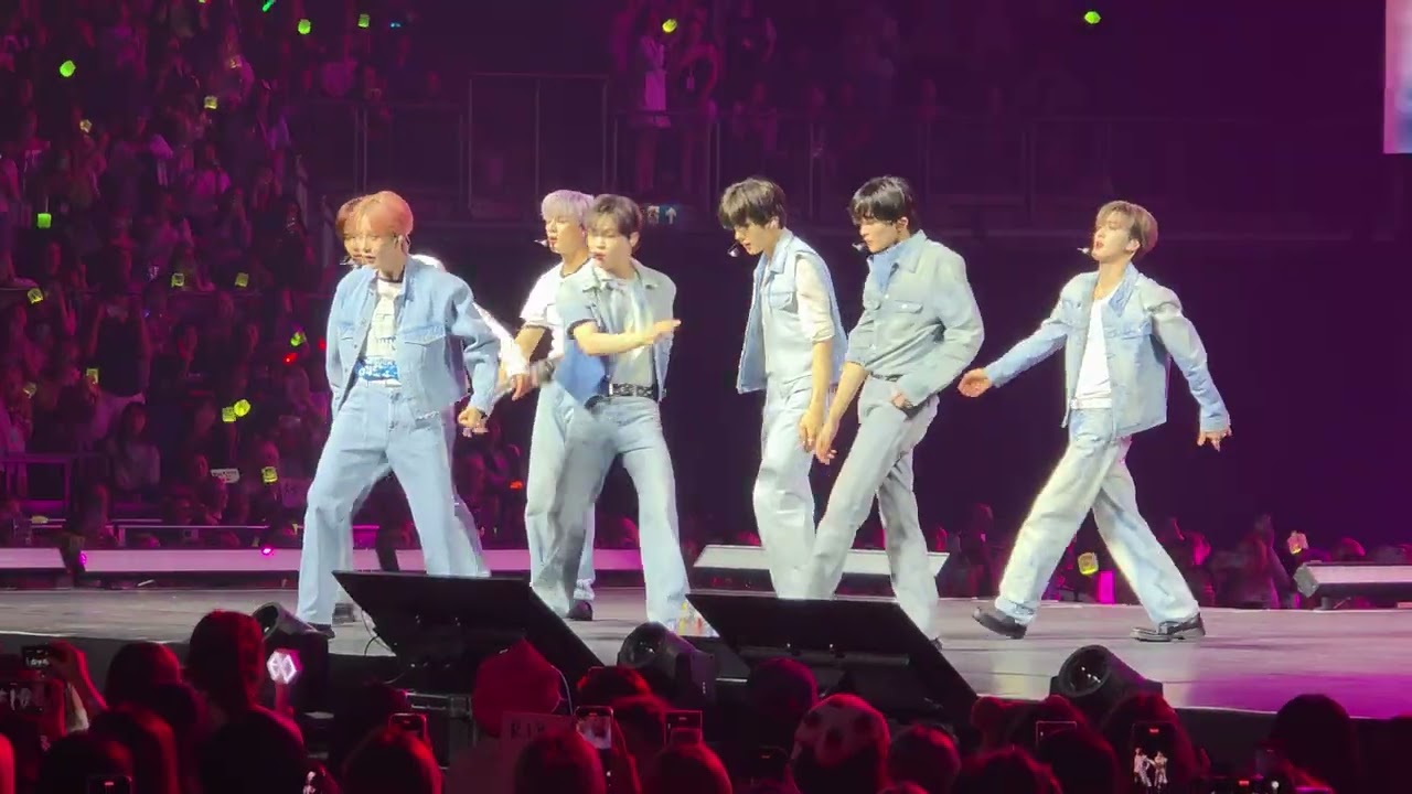 SMTOWN LIVE 2025 in London || NCT DREAM - Smoothie [4K]