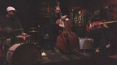 Joe Policastro Trio 11/5/22 Cincinnati, OH @ Caff ...