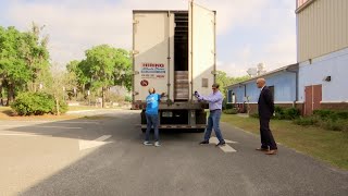 a church donated a large amount of food to two organizations that help the community