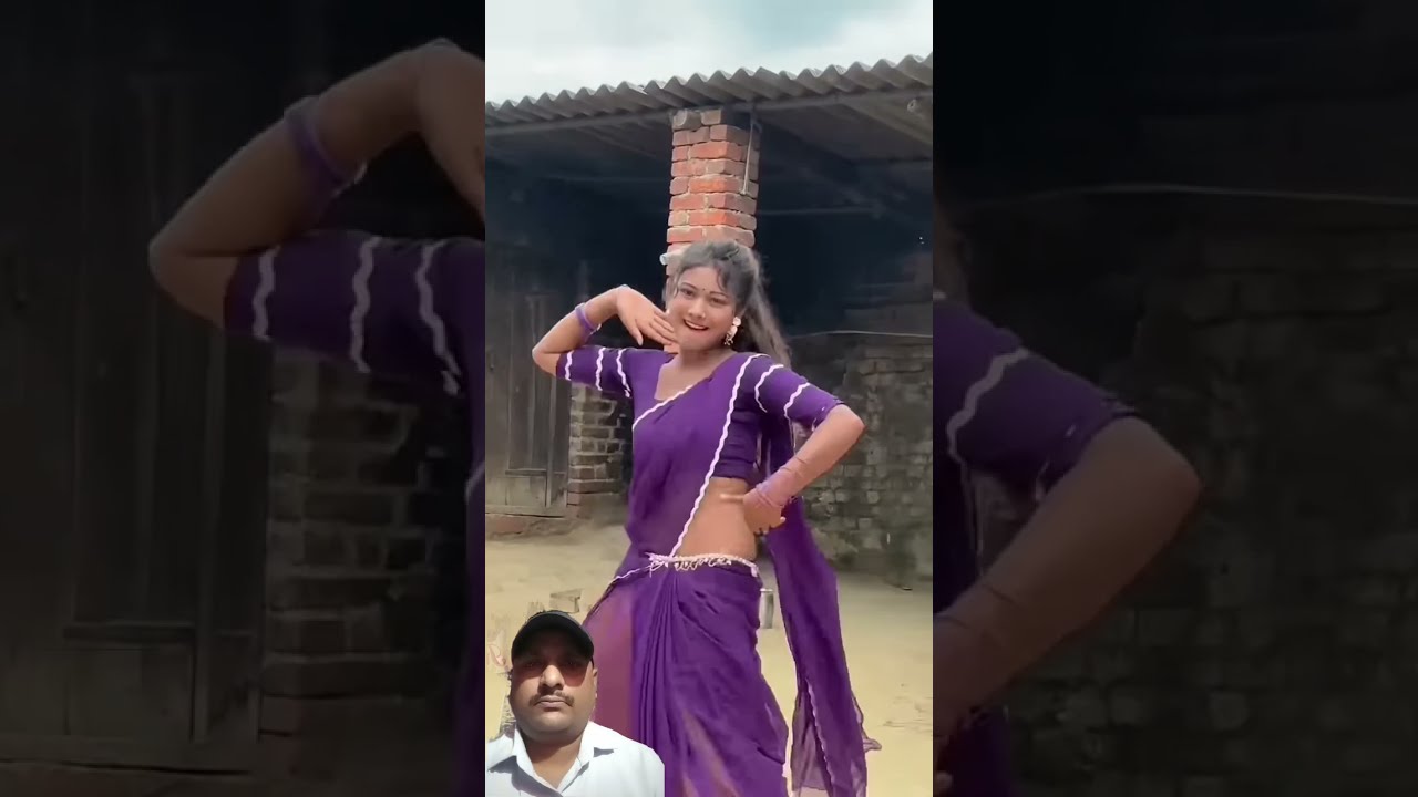 More Chij Dekhi Jode Bhojpuri Song 