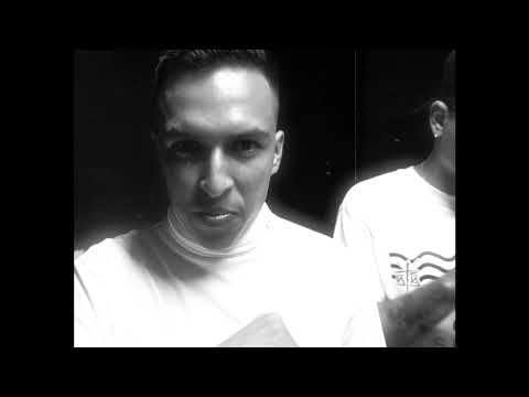 Solitario Mondragon - Lo real ya no existe