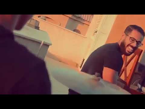   وحياتى خليكى اجمل صوت غناها بعد عمرو دياب