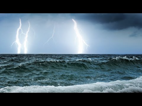 ГЕЛЕНДЖИК. ЛЬЕТ. ШТОРМОВОЕ ПРОДОЛЖАЕТСЯ. ПОГОДА 23.07.2022