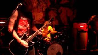 Baroness &quot;Steel That Sleeps the Eye/Swollen &amp; Halo&quot; (Live at Triple Rock, Minneapolis 11/27/2009)