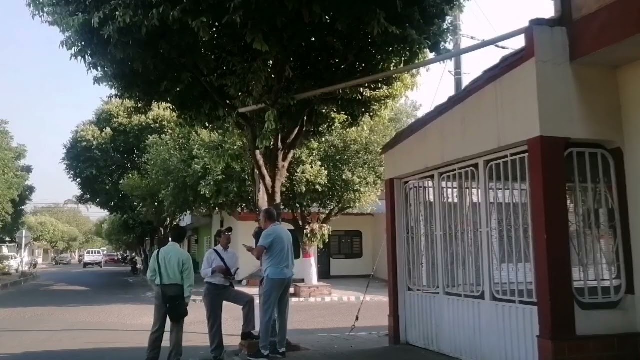 Le Hice Esta Pregunta y el Testigo de Jehová Decidió Irse!🏃