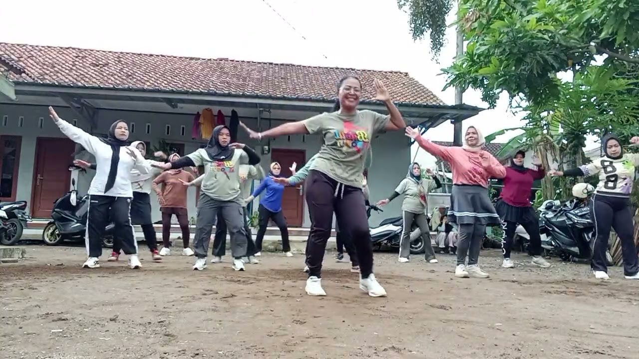 Dj Angin bawalah jiwa ku melayang senam kreasi viral 🥰