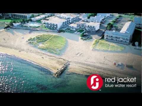 red-jacket-resorts:-blue-water