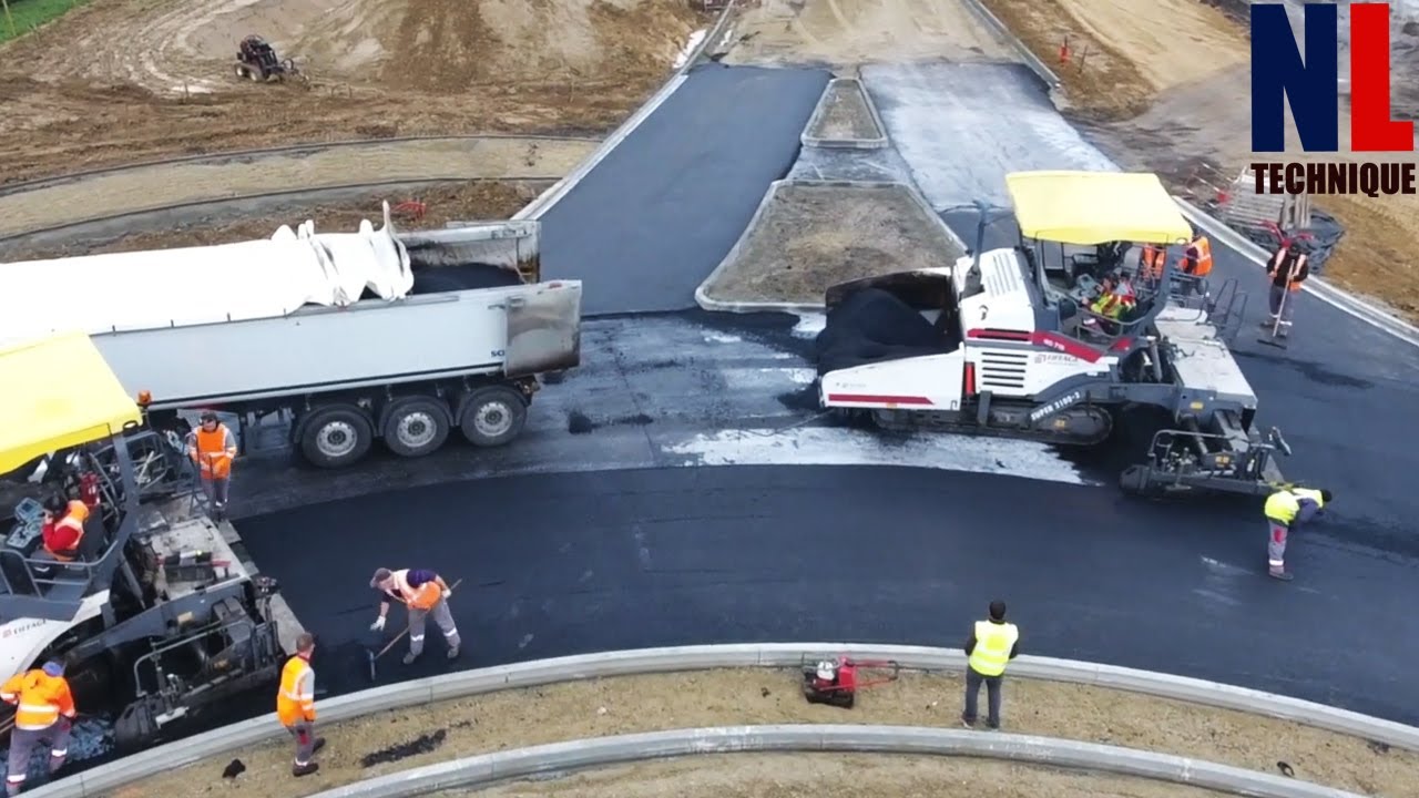 World's Fastest Modern Road Construction Machines - Amazing Extreme Asphalt Paving Machine ▶4