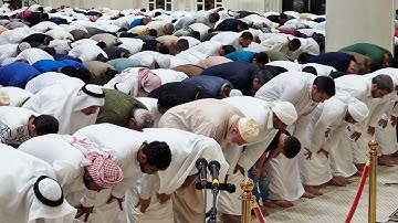 الشيخ سلطان الحوسني قراءة من قيام ليلة 25  - رمضان 1444 / سورة يوسف آية 30 الى 57