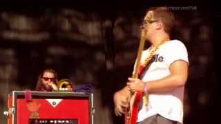 TV on The Radio :: Wolf Like Me ::: Live @ Glastonbury 2011