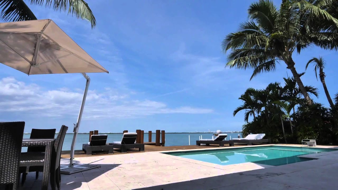 1337 N Venetian Way, Miami Beach