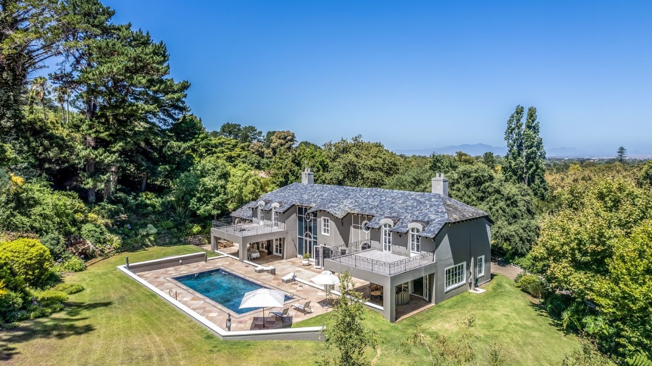 4 bedroom house for sale in Constantia Upper | Pam Golding Properties