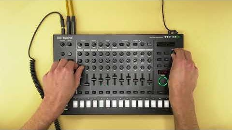 Roland TR-8S Tutorial: Use the onboard reverb to spice up your drum groove