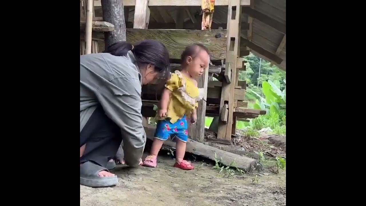 I Had an Accident on the Road… Then a Kind Stranger Stepped In 💔🙏