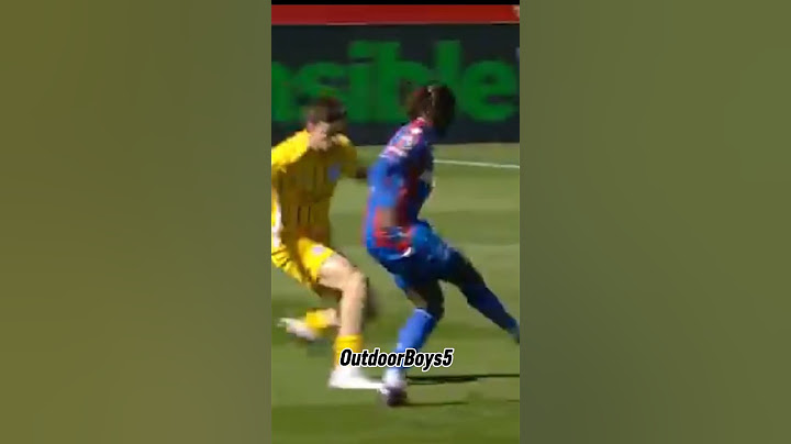 Jean Philippe Mateta's shot from outside the box