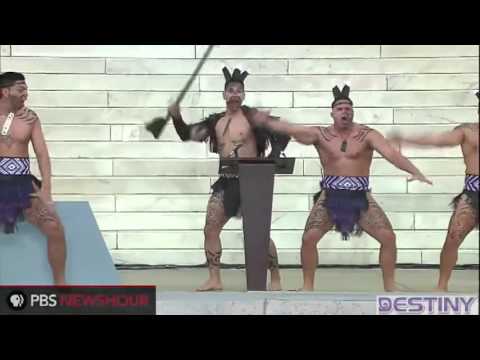 ახალზელანდიელებმა ვაშინგტონში სექსუალურ უმცირესობათა დასაცავად HAKA წარმოდგენა გამართეს