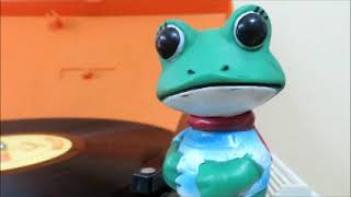 ケロヨン 木馬座ファミリー手踊りシリーズ 人形 レコード - YouTube