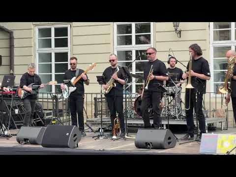 Vilnius JJAZZ Ensemble Live Performance | Obsidian Bb Trumpet