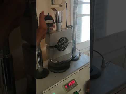 تعيين مقدار الثبات والانسياب لقالب مارشال اختبارات المخلوطات الاسفلتية الجيولوجيا الهندسية