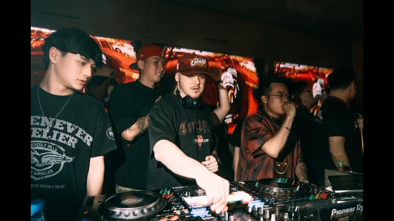 Dj Rapture DJ RAPTURE LIVE AT NEIGHBORHOOD SGN | HIPHOP - TRAP - BAILE FUNK - YouTube