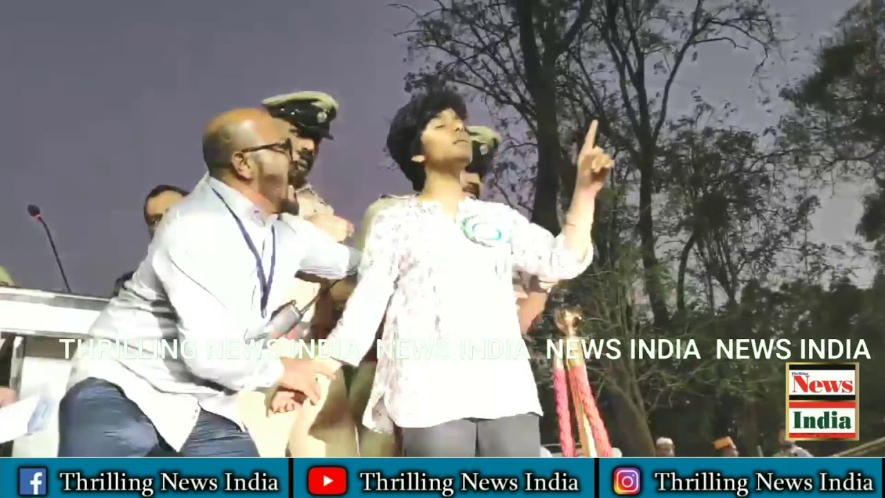 Student activist Amulya shouts 