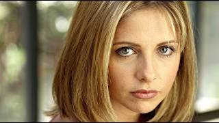 SARAH MICHELLE GELLAR TOPLESS Huge Size Will Make You Look Twice Try Not To Drool