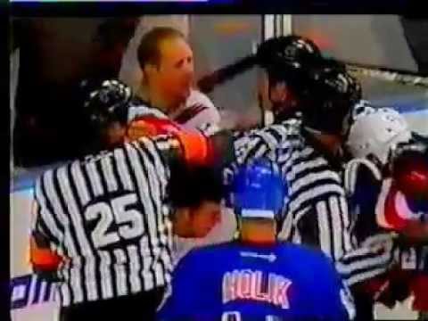 Greg deVries vs Dan Fritsche Sept 25, 2003