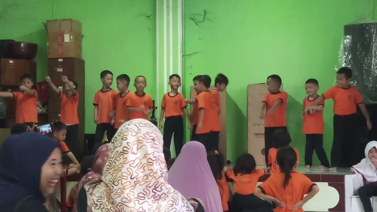 Seru seruan SENAM MAUMERE