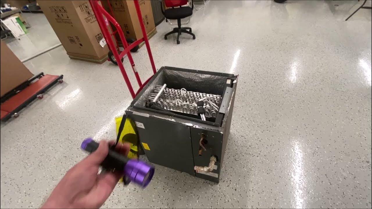 Freon Leak Test with Florescent Dye does it work ? YouTube