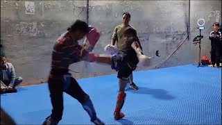 Bruce Lee Imitator Challenges Muay Thai