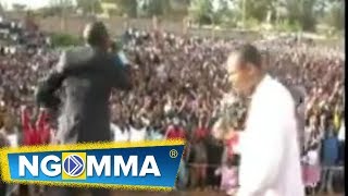 Ilagosa wa ilagosa - MUNGU WAKO ATAKUPIGANIA live concert