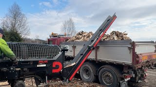 Köp Vedmaskin Palax D360 med matningsbord på Klaravik