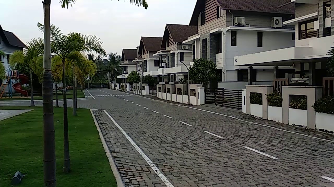 Luxury Villa for sale at kakkanad,Kochi,2.75 cr.call9495300009 YouTube