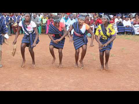 Download Igede best female dancer  in benue state