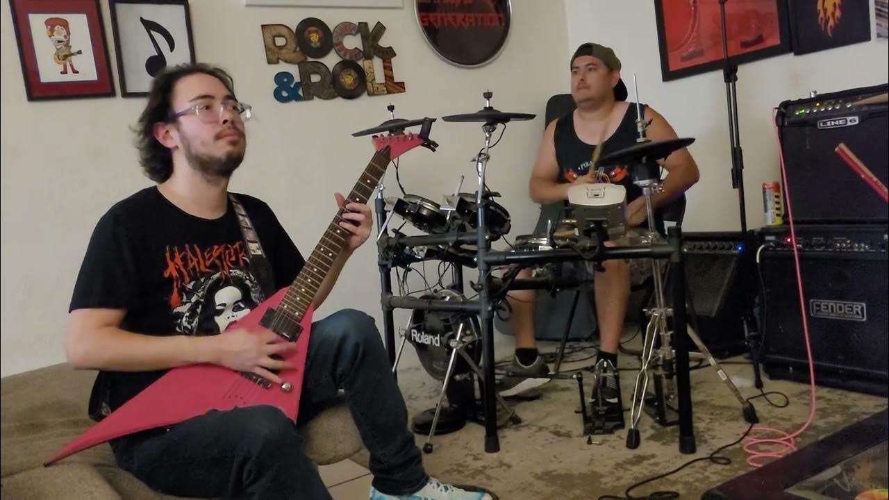 Jamming with a Singer, Bassist and Drummer! YouTube
