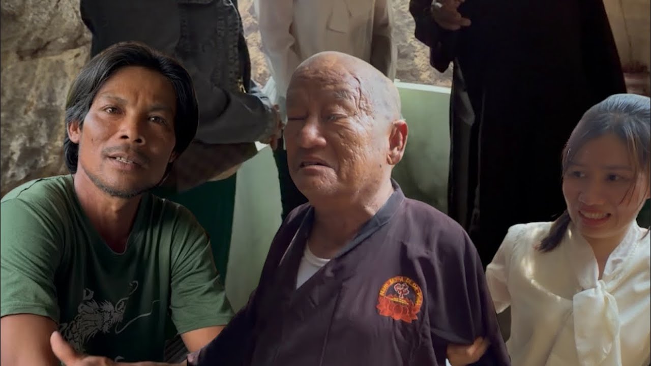 Bất ngờ sư phụ nói lên điều này nếu anh núi thánh leo dừa nghe được chắc cũng vui 