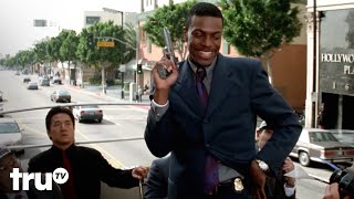 Rush Hour: Carter Chases Lee Down Hollywood Boulevard (Clip) | truTV