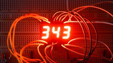 Random number generator circuit without microcontroller