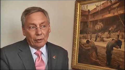 Ray Fletcher - Chapter 9 - Human Resource Management