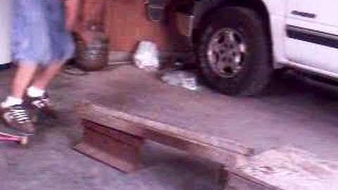 fs boardslide to fakie on my mini handrail