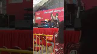 ဘယ္သူေျပာေျပာ chords