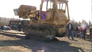 Caterpillar track loader