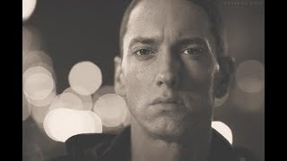 Eminem - Castle Resimi
