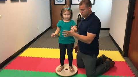 How to support the MORO primitive reflex - Tilt board activity