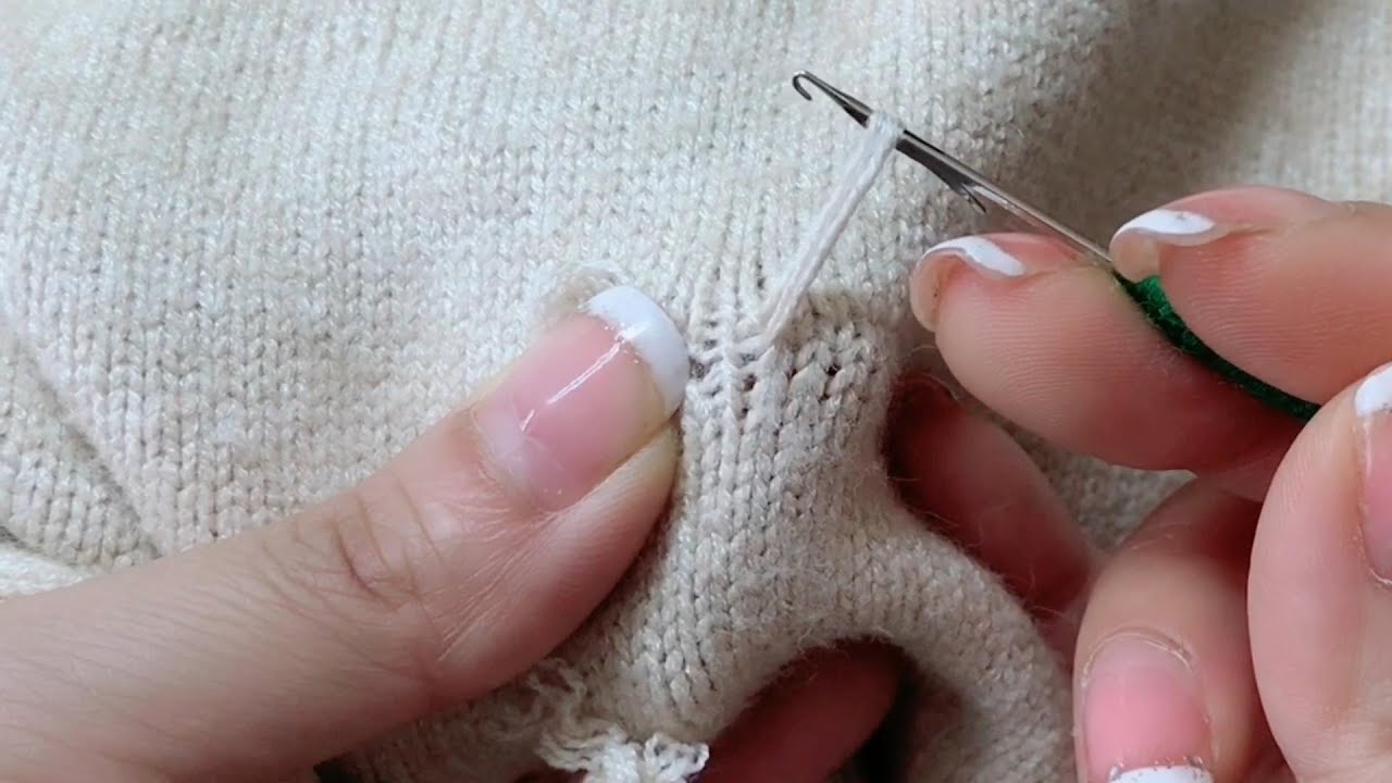 Easy Sweater Repair: How to Fix Snags and Pulls 