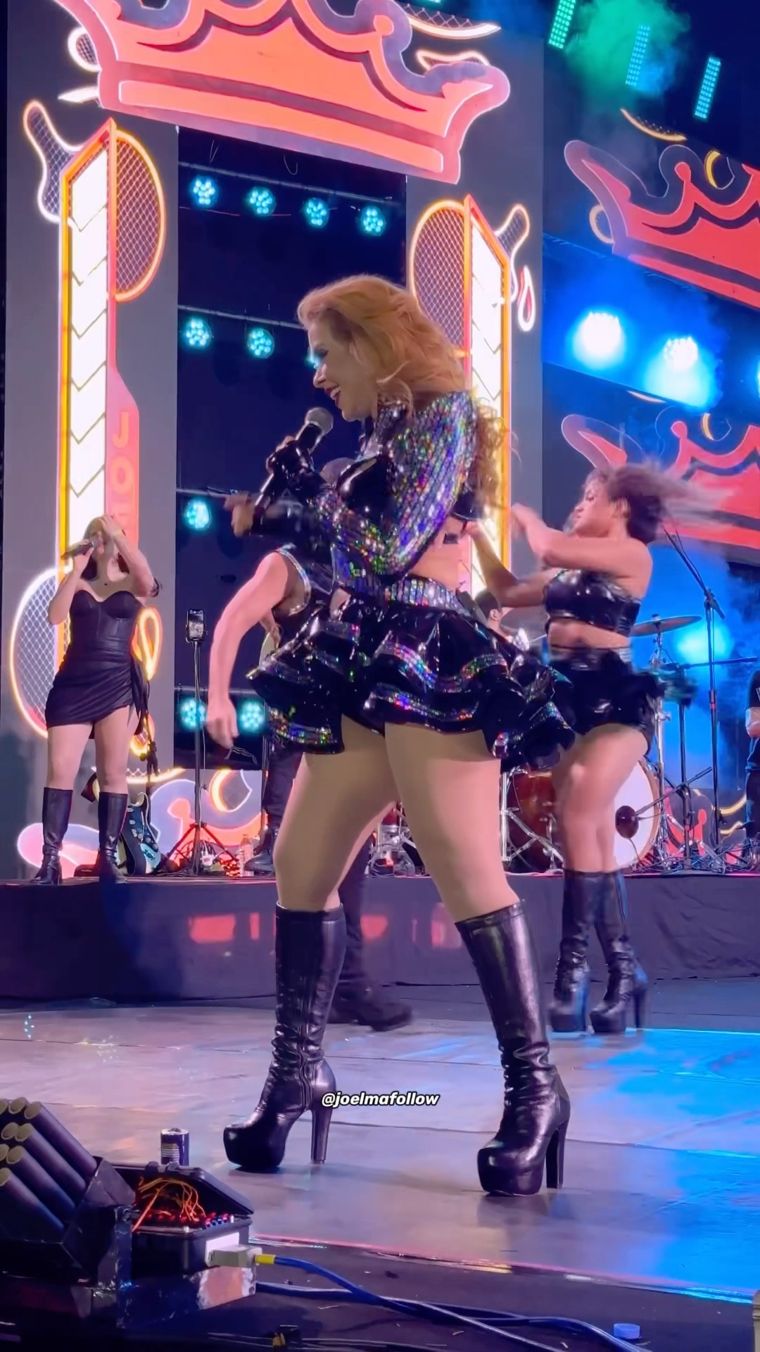 As pernas da Joelma são lindas
