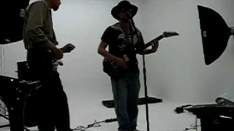 Rockin out 4
