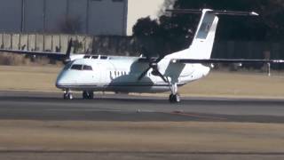国土交通省航空局　飛行検査機のDHC-8-Q300 県営名古屋空港を離陸